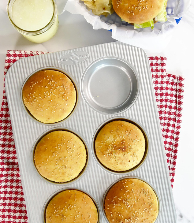 USA Pan Bakeware Nonstick Mini Round Cake Pans Aluminized Steel