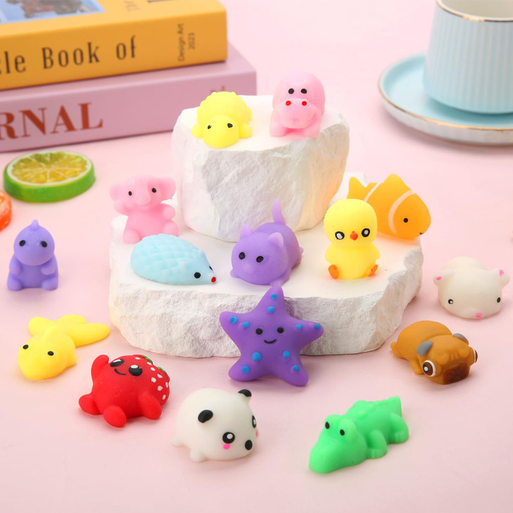 30 Pack Squishy Toys, Kawaii Squishies Party Favors for Kids 4-8 8-12 Treasure Box Toys for Classroom Birthday Xmas