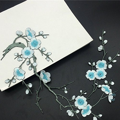 1pcs Plum Blossom Flower Applique Clothing Embroidery Patch Fabric Sticker Iron On Patch Craft Sewing Repair