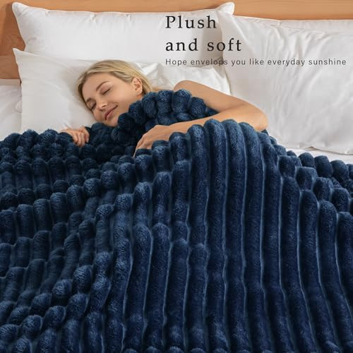 Exclusivo Mezcla Striped King Size Fleece Blanket for Bed, Couch, 90"x104"