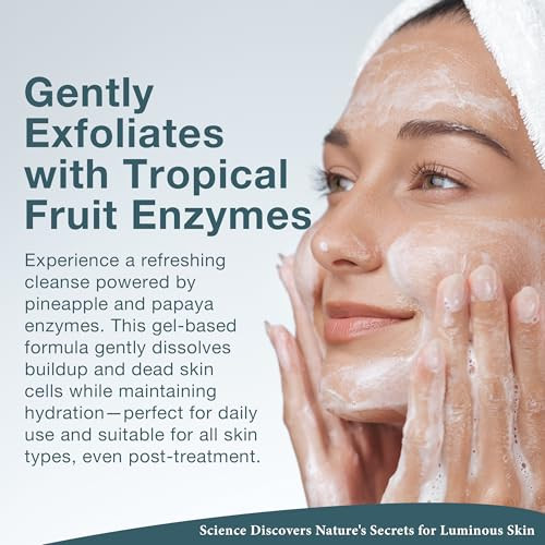 Lira Clinical Bio Enzyme Cleanser Papaya And Pineapple Gel 177 Ml