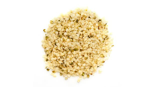 Yupik Canadian Hulled Hemp Seeds 2.2 Lb 35.2 Oz Gluten Free Kosher Vegan Raw Seeds Shelled Hemp Hearts Salt Free Source Of Omega 3 And Omega
