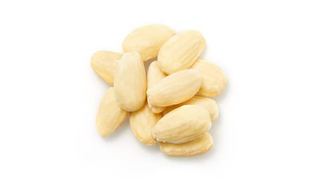 Yupik Whole Blanched California Almonds 2.2 Lb Skinless Unsalted Gluten Free Kosher Raw Good Source Of Protein Fiber Iron And Calcium Low In