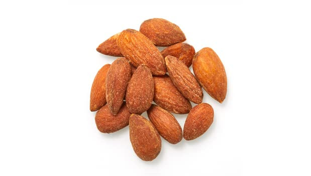 Yupik Roasted Salted Almonds 2.2 Lb 35.2 Oz Gluten Free Kosher Crunchy Savory Snacks Roasted Almonds With Sea Salt Protein Nuts