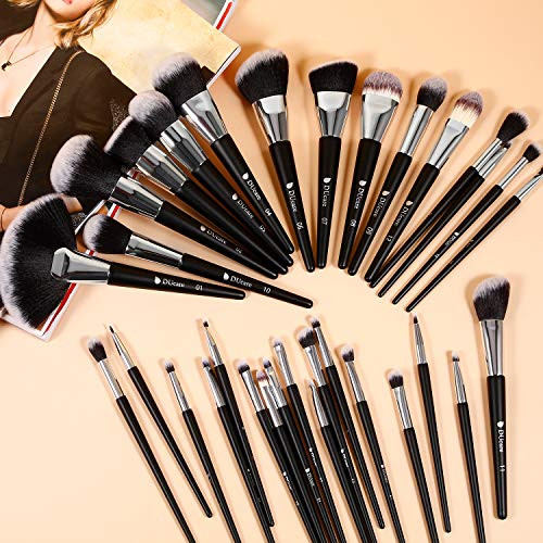 Ducare 32Pcs Pro Grade Makeup Brushes Set Premium Ultra Soft Synthetic Foundation Contour Powder Blush Concealer Eyeshadow Classic Black