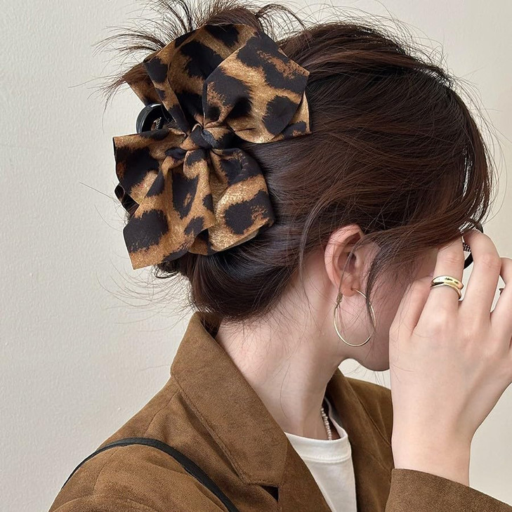 Plwelth Leopard Print Bow Claw Clip Extra Large Bowknot Claw Clips For Women Girls Chic Cheetah Print Hair Clips For Long Thick Thin Hair