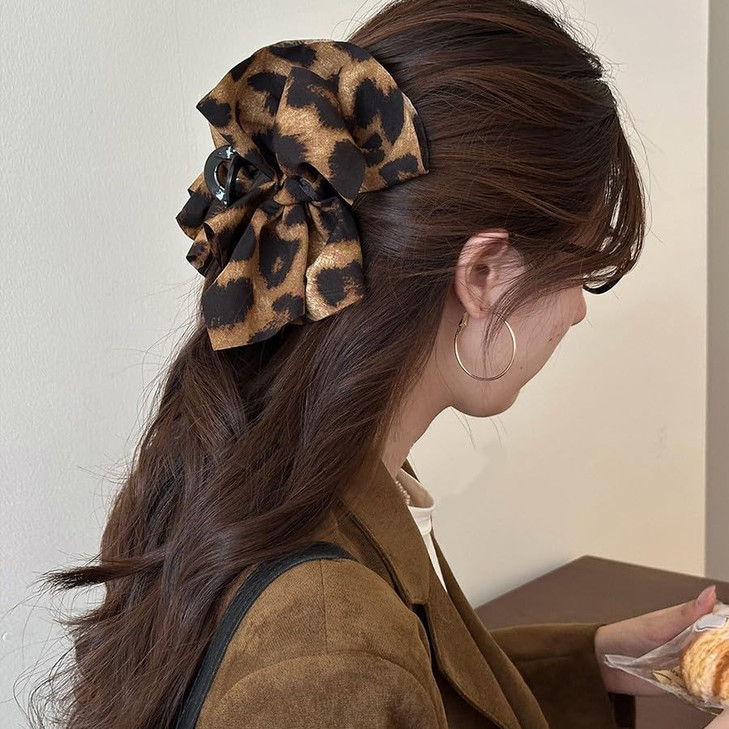 Plwelth Leopard Print Bow Claw Clip Extra Large Bowknot Claw Clips For Women Girls Chic Cheetah Print Hair Clips For Long Thick Thin Hair