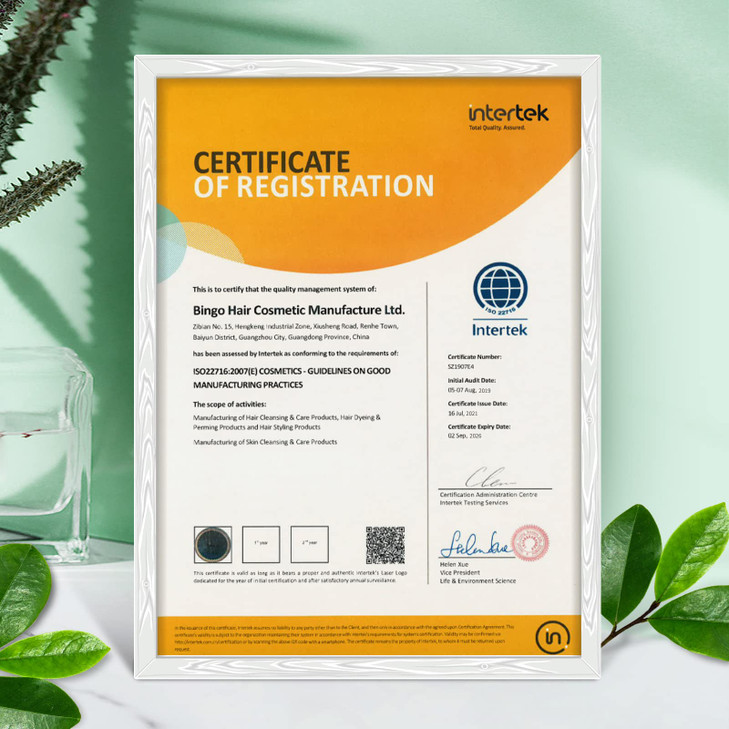 Vitamin C Serum for Face 2oz 31% Vitamin C Facial Moisturizer Anti Aging Reduces Age Spots and Sun Damage Natural Brightening Serum with Hyaluronic A