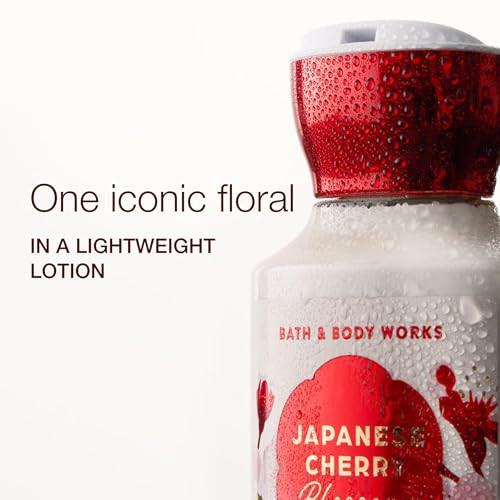 Bath & Body Works Japanese Cherry Blossom Signature Collection Body Lotion 8 fl oz (236 ml) - New Formula (2 Pack)