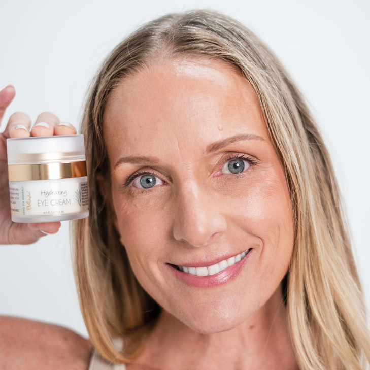 Deluvia Eye Cream Moisturizer, Under Eye and Around Eye Hydrating Eye Cream, Organic Aloe Vera, Vitamin E, Rosehip Seed Oil for Dry Skin and Wrinkles