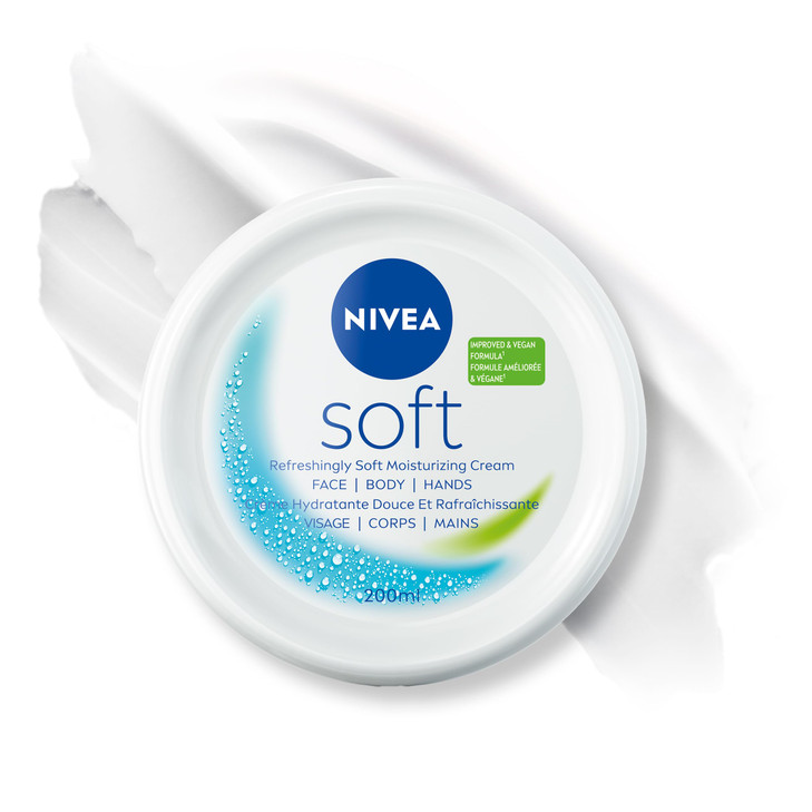 NIVEA Soft Moisturizing Creme 6.8 Ounce (Pack of 4)