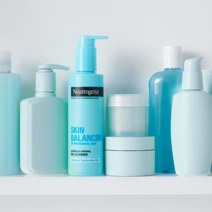 Neutrogena Skin Balancing Purifying Gel Cleanser with 2% Polyhydroxy Acid (PHA), Softening Face Wash for Normal & Combo Skin, Paraben-Free, Soap-Free