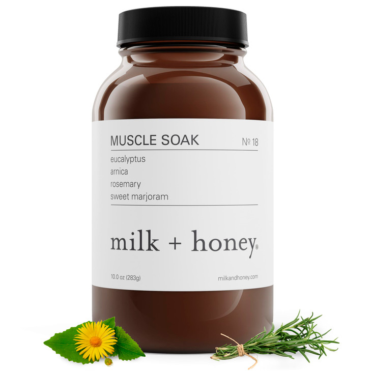 milk + honey Muscle and Bath Soak No. 18, Moisturizing Epsom Salt Bath Soak with Eucalyptus, Arnica, Rosemary and Sweet Marjoram, 10 oz