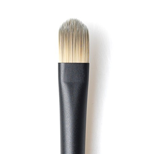Flat Concealer Brush, by Jacqueline Kalab - Self Makeup Length - 4.9in