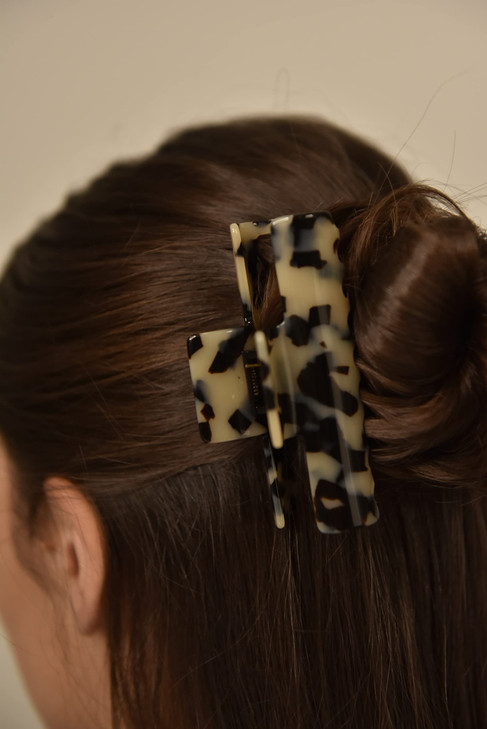 France Luxe Large Tube Claw Clip, South Sea