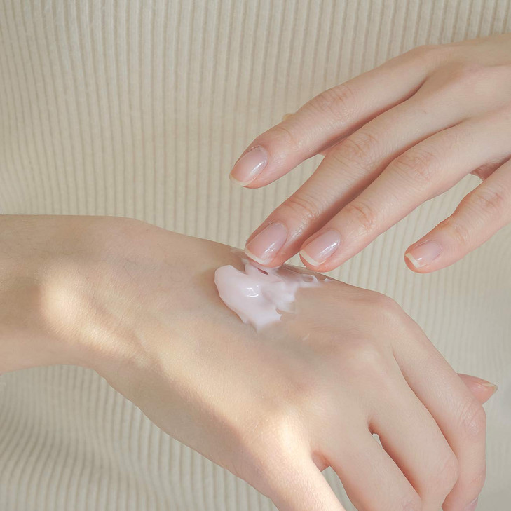 [AROMATICA] Reviving Rose Infusion Cream