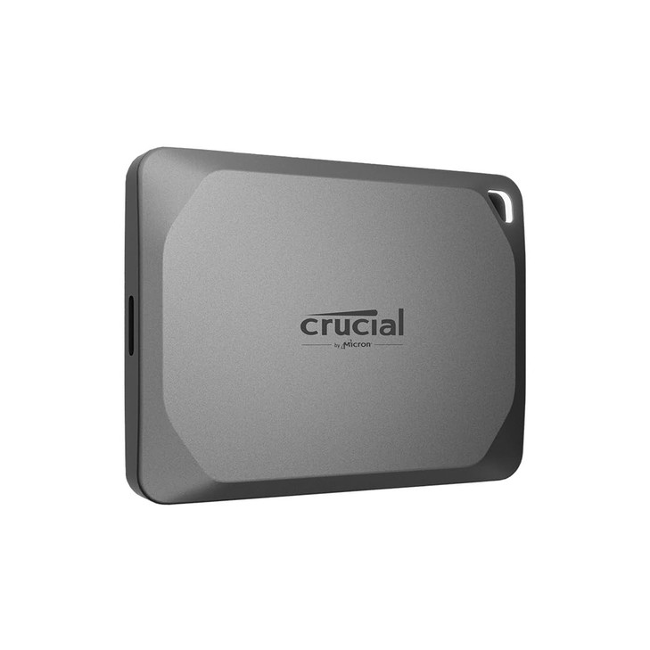 Crucial X9 Pro 2TB Portable SSD, Up to 1050MB/s Read & Write, 3.2 USB-C, External Solid State Drive, Durable Storage for PC & Mac, for Content Creato