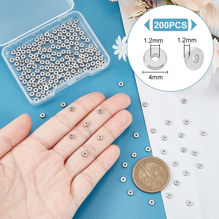 UNICRAFTALE About 200pcs Disc Spacer Beads 4mm Stainless Steel Flat Round Beads Metal Bead Spacers Finding for DIY Beading Jewelry Making, Hole 1.2mm