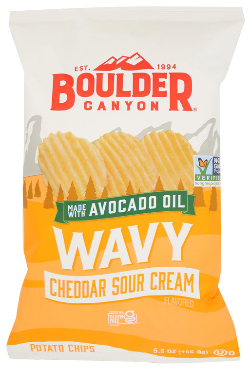 BOULDER CANYON Wavy Cheddar Sour Cream Potato Chips, 5.5 OZ