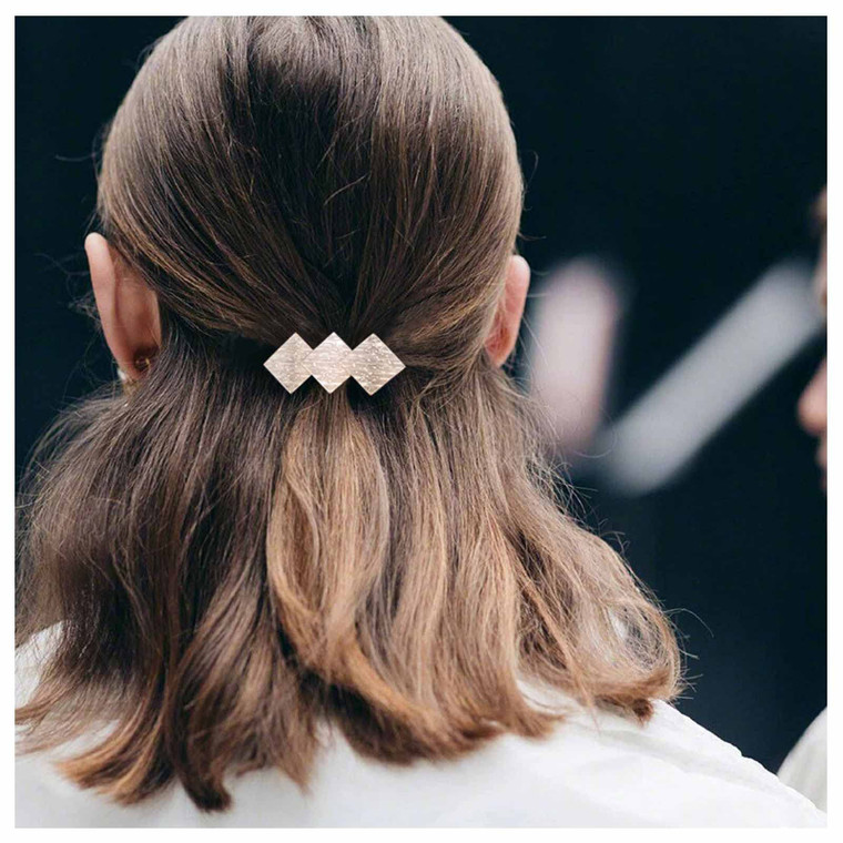 Andelaisi Vintage Geometry Hair Clip Barrettes Gold Square Hair Barrettes Metal Square Barrette Head Clips Minimalist Hair Pin French Headwear Decora