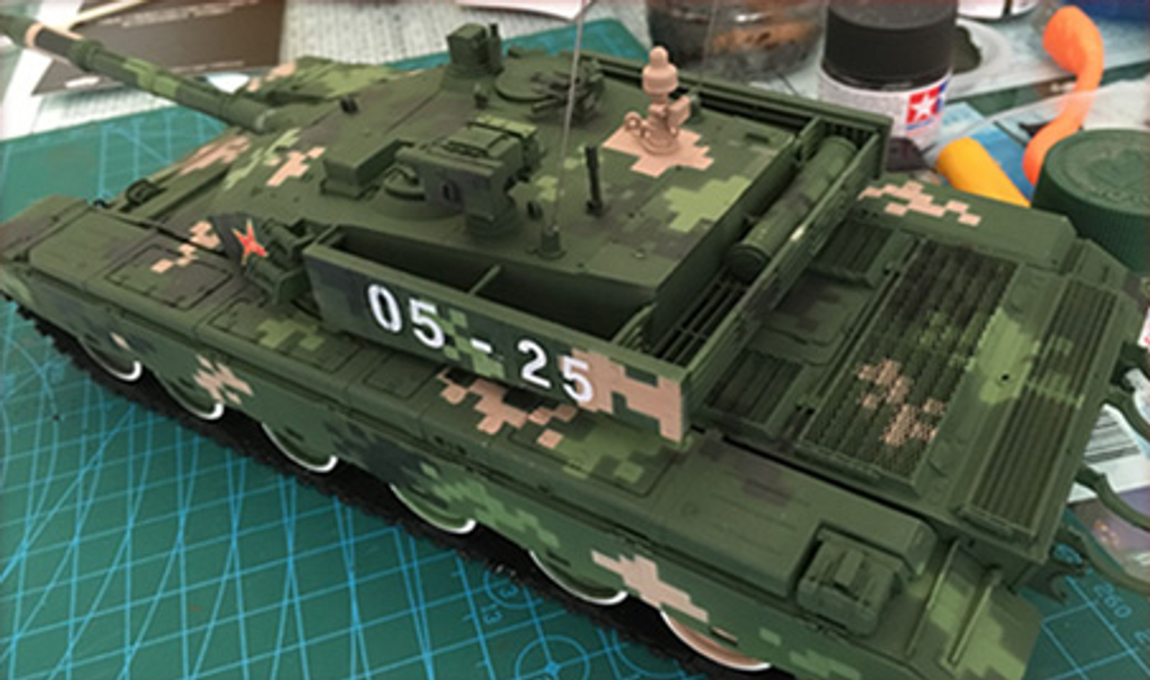 AJ0035 Digital Triangle Camouflage Stencil – Scale Models HQ