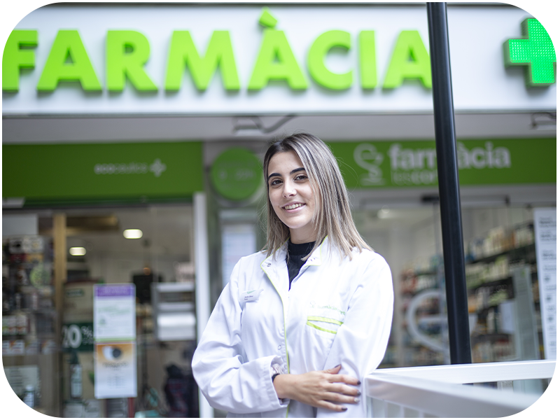 imagen empleado farmacia les corts