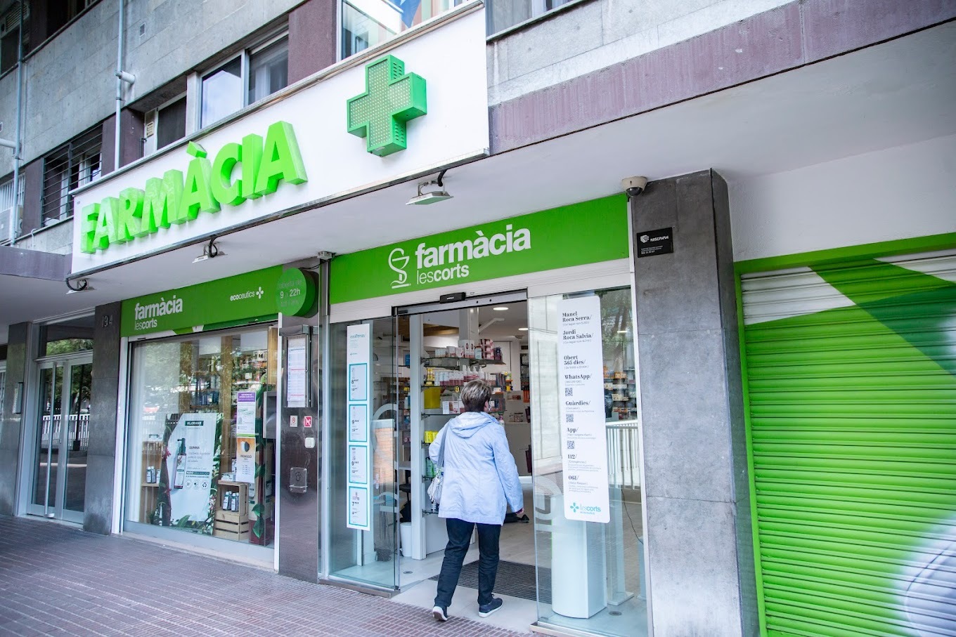 imagen 2 home farmacia les corts