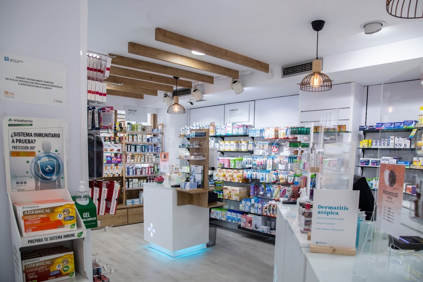 imagen 3 home farmacia les corts