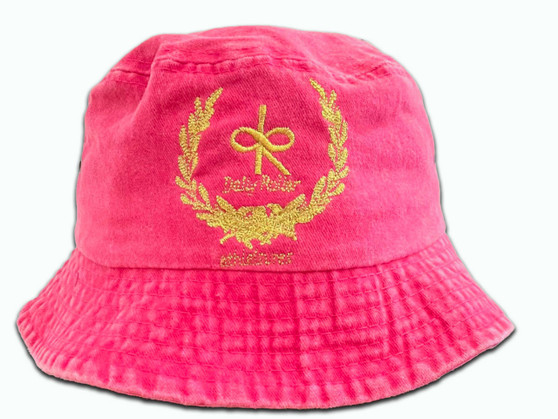 Classic Daily Roller bucket hat featuring a cotton overdye finish and a signature metallic gold d-infinity-r mark. d∞R™