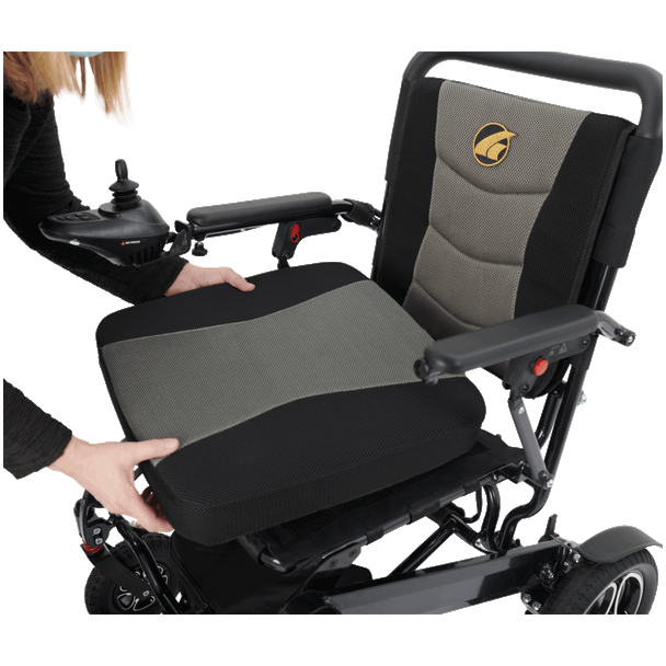 Stride Power Wheelchair, removing the seat cushion, step 2