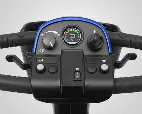 Victory 10 4-Wheel Scooter, Viper Blue, close-up of tiller console