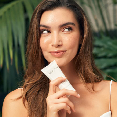 Natura Bissé NB Ceutical Tolerance Enzyme Peel In Hand - Skin Elite