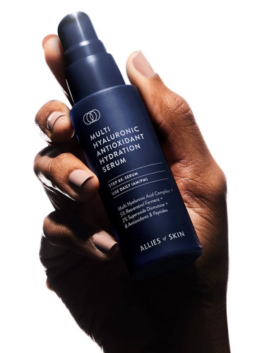 Allies of Skin Multi Hyaluronic Antioxidant Hydration Serum 1 fl oz - SkinElite - in hand Allies of Skin Multi Hyaluronic Antioxidant Hydration Serum 1 fl oz - SkinElite - in hand