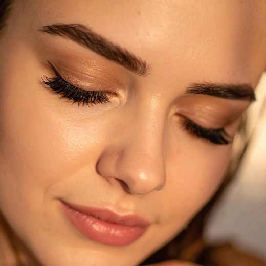 Everything You Need to Know About Silk Eyelash Extensions