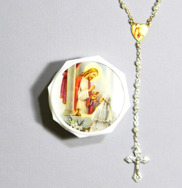 Pearl 4mm Bead Rosary with Communion Picture Center