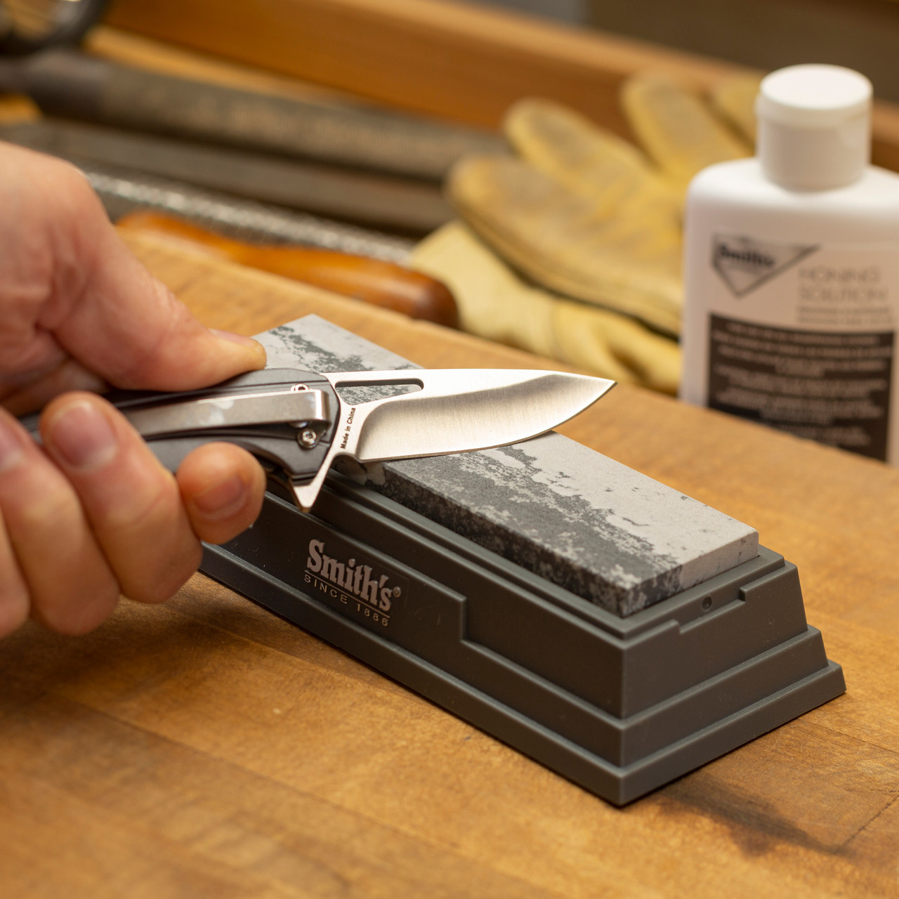 Benchstone Knife & Tool Sharpener | Soft Arkansas Stone Grit