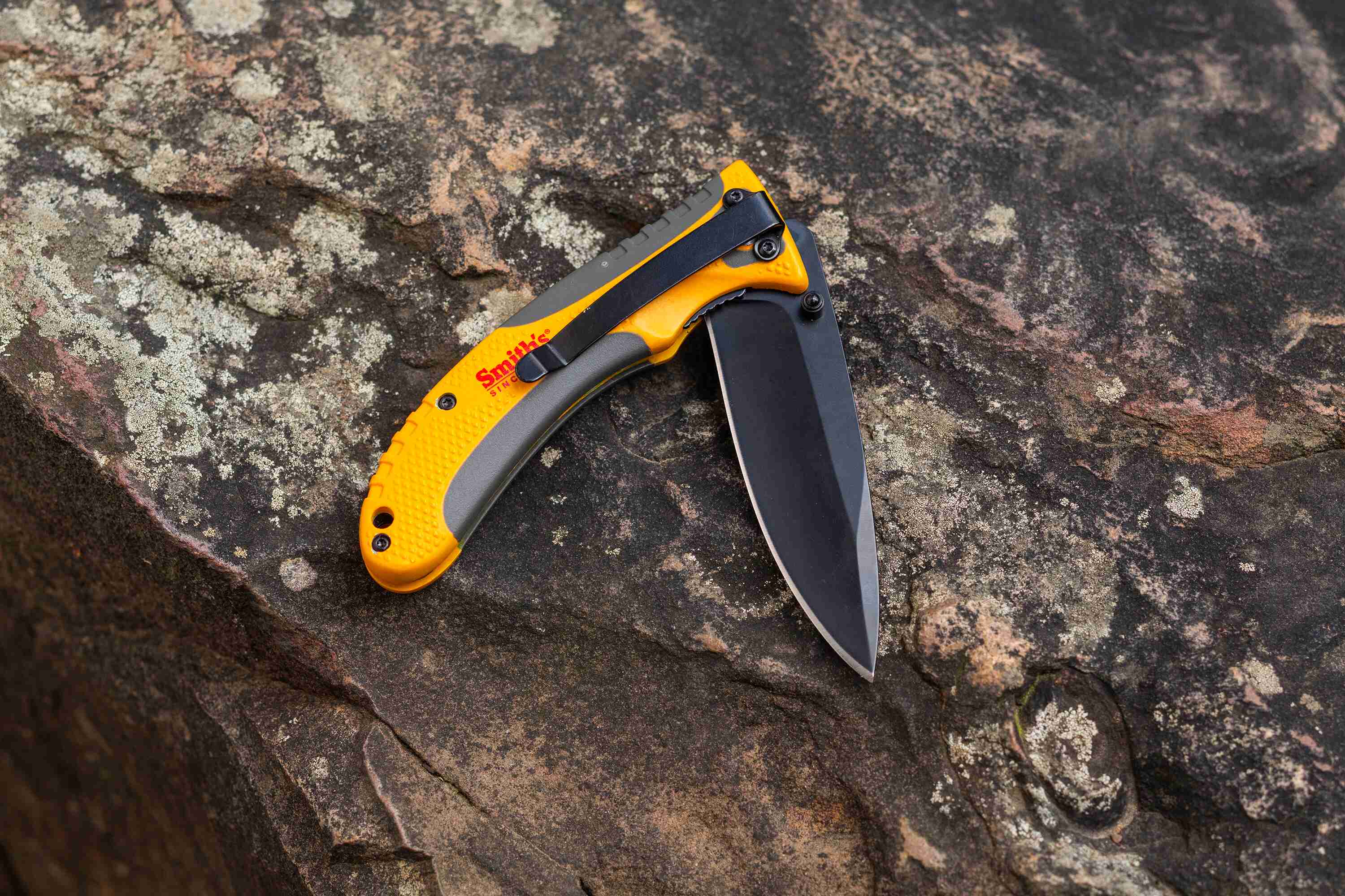What is a Drop Point Knife? Smith's Consumer Products