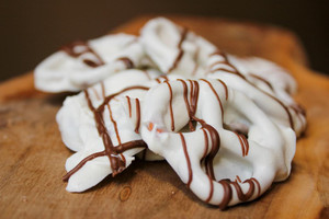 White Chocolate Dipped Pretzels 