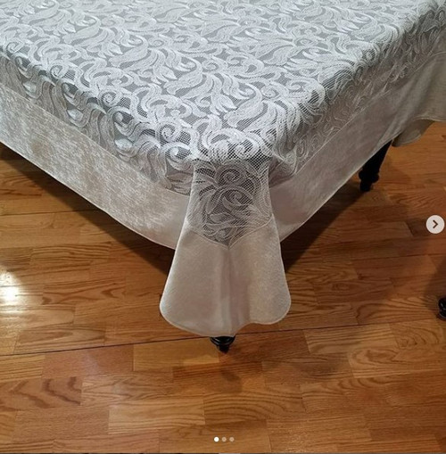 LANCASTER TABLECLOTH