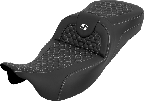 Saddlemen Extended Reach Roadsofa Seat - Dragon Scale - W/O Backrest - White Stitch - Flh/Flt '08-'25 808-07B-20906