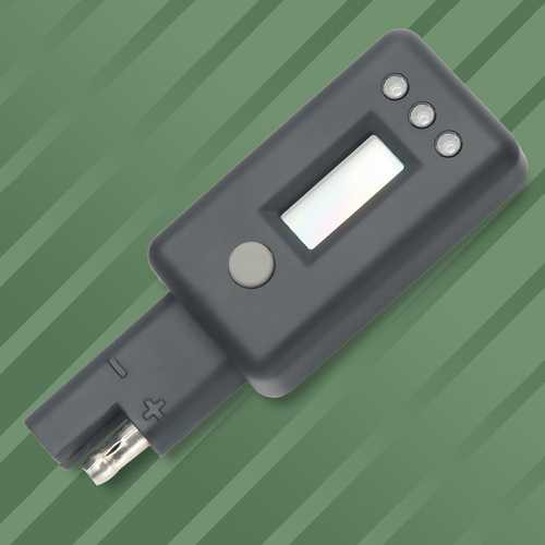 Battery Tender Digital Voltage Indicator With Lcd Display 081-0157