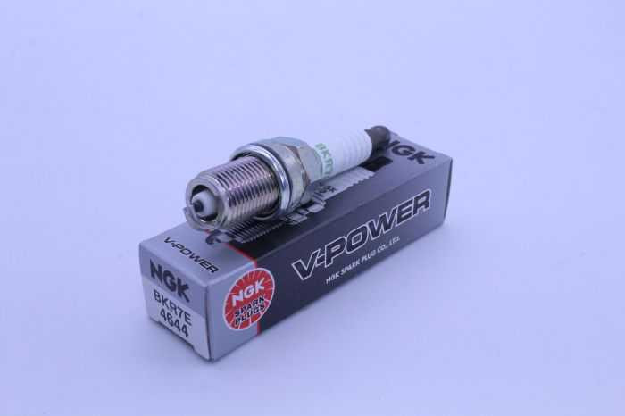 Ngk 4644 Bkr7E V-Power Spark Plug (0.9Mm Gap)