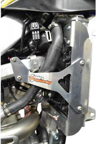 ENDURO ENGINEERING Radiator Braces Yam 11-5019