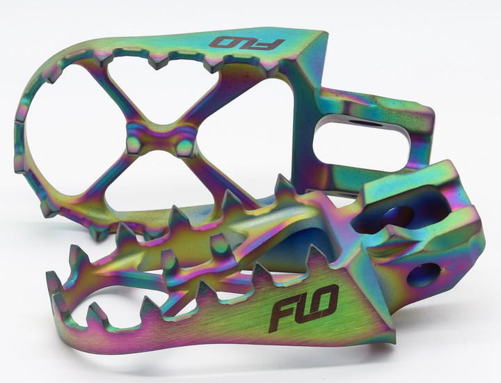 FLO MOTORSPORTS Titanium Foot Pegs Jet Fuel Hus/Ktm TI-795-4JET