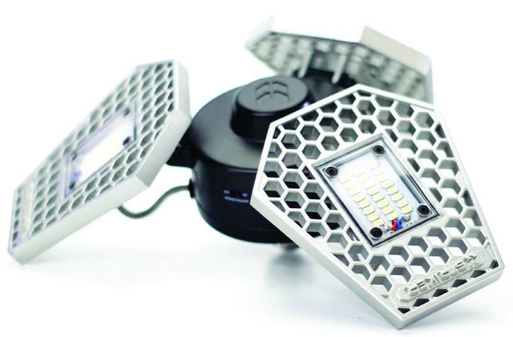 Stkr Motion Activated Garage Light 00342