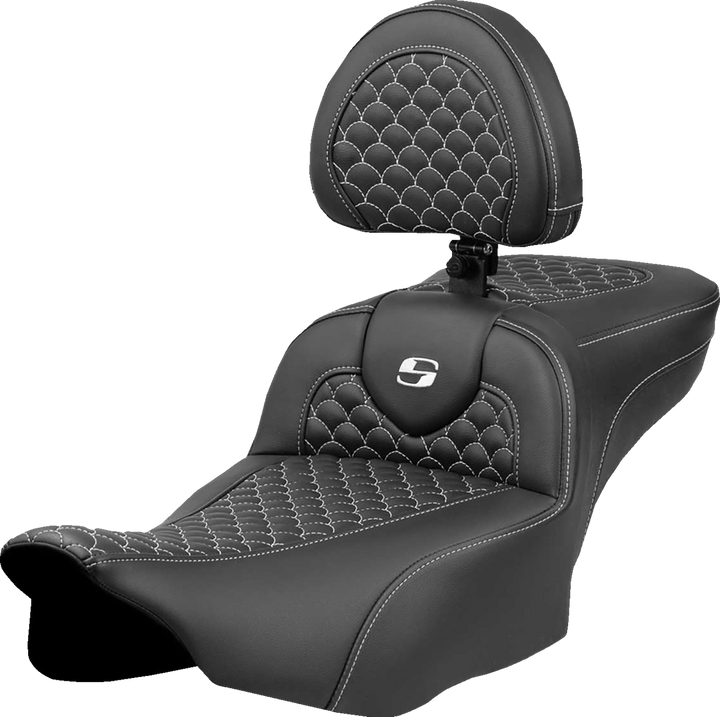 Saddlemen Roadsofa Extended Reach Seat - Dragon Scale Stitch - White Stitch - W/ Backrest - Fltr/Flhx '23-'24 823-07-209B6