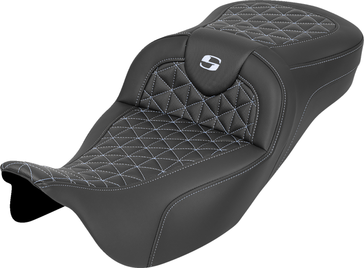 Saddlemen Roadsofa Tri Gripper Seat - Extended Reach - Silver Stitch - W/O Backrest - Flh/Flt '08-'25 808-07B-21105
