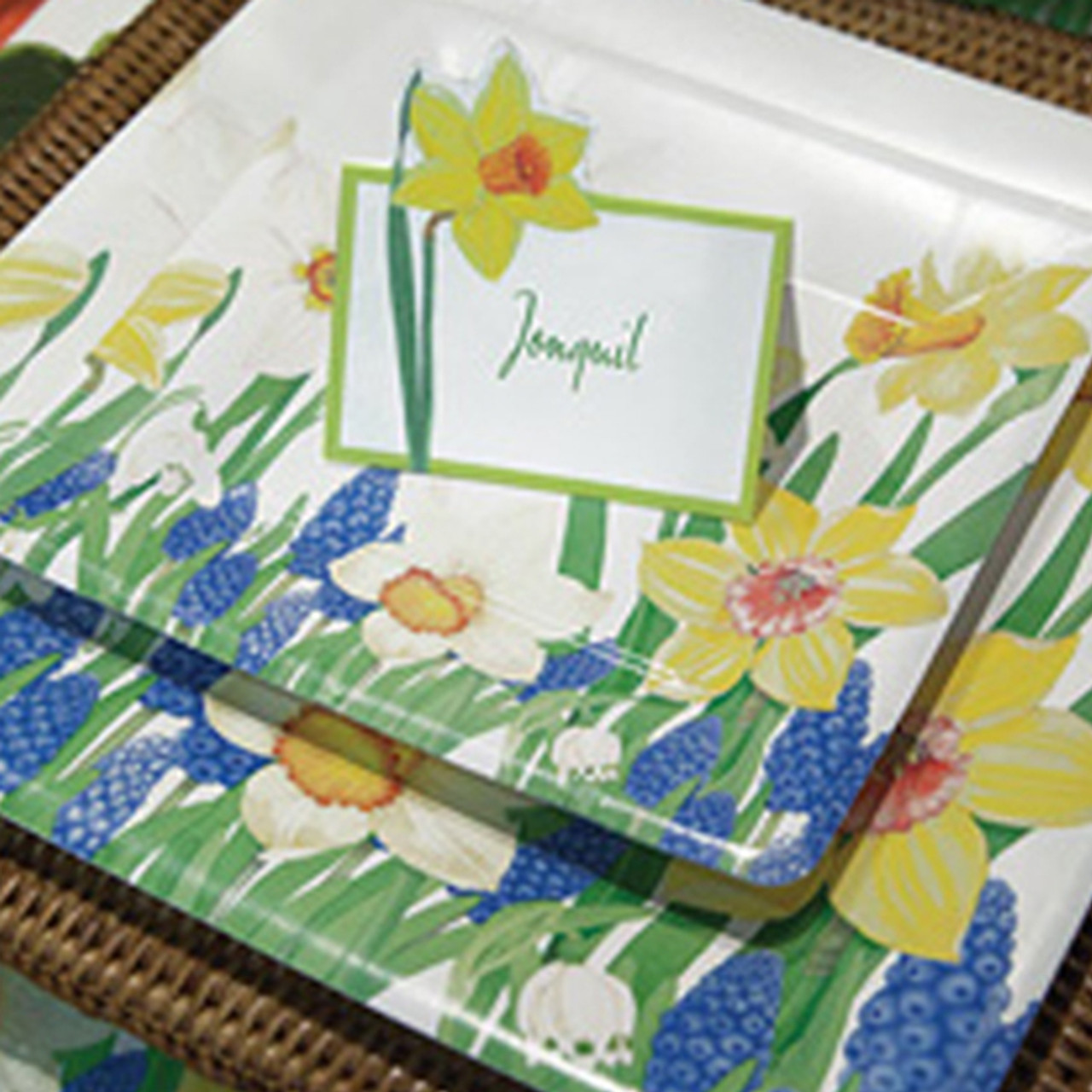 Caspari Flags and Hydrangeas Paper Salad/Dessert Plates