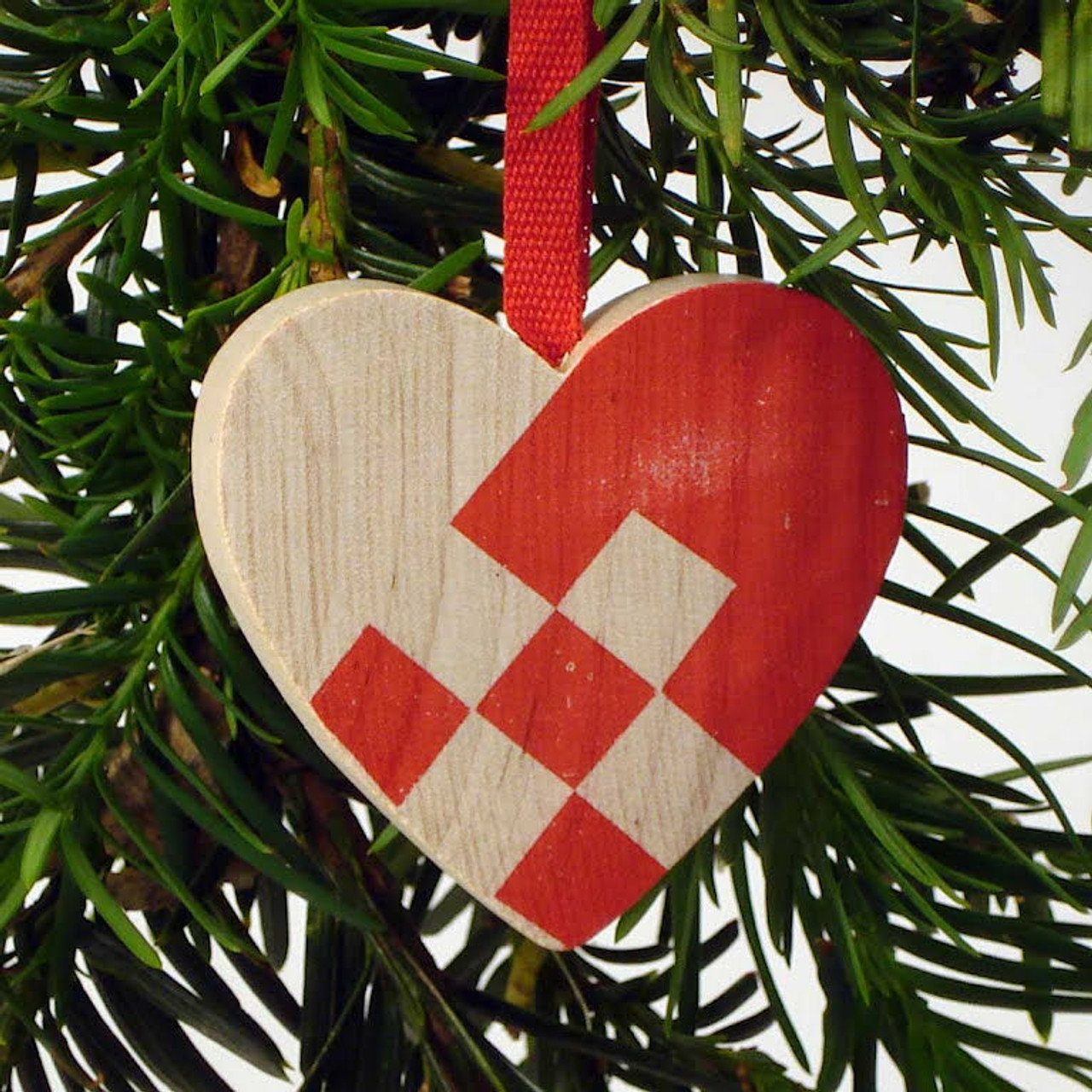 Scandinavian Red Heart 1 1/4 Wooden Ornaments Box of 24 