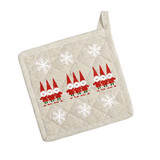 Quilted beige cotton potholder with white snowflakes and nine red-hatted Christmas gnomes.
